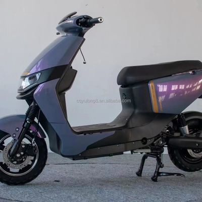 1000W Motocycles électriques Vélo de ville avec 6-8 heures de charge et tension 48V