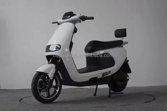 Prix abordable 72V 20AH 1200w 1500w 2000w CKD moto électrique avec pédales frein à disque