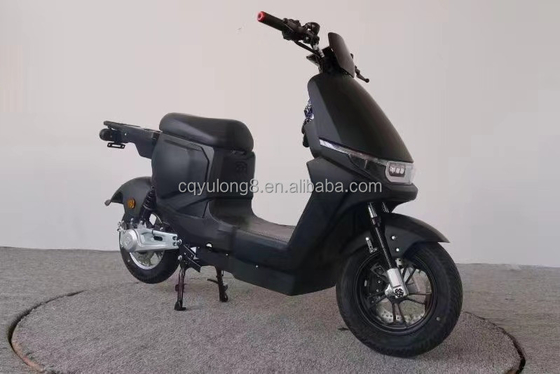 Système de rupture à double disque Scooter électrique à moteur de 1000w avec certificat CEE