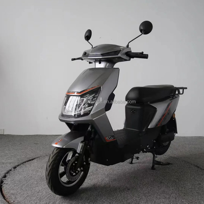 Motocyclette électrique certifiée CEE de 3000 W avec batterie au lithium amovible et frein à disque