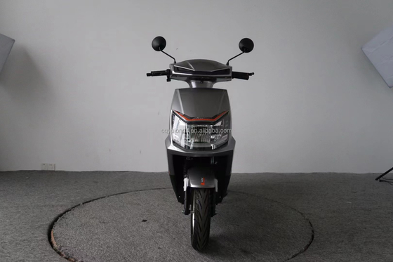 Motocyclette électrique certifiée CEE de 3000 W avec batterie au lithium amovible et frein à disque
