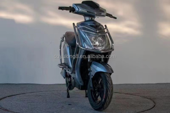 Affichage LCD moto électrique chopper avec 1000W de puissance et des performances durables
