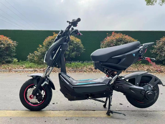 Scooter électrique de moto de 800W avec moteur sans balai et cadre en acier