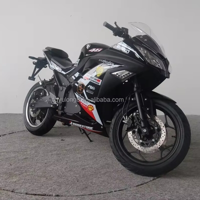 Une moto électrique à écran LCD intelligent avec une vitesse de 65 à 120 km/h et un design élégant