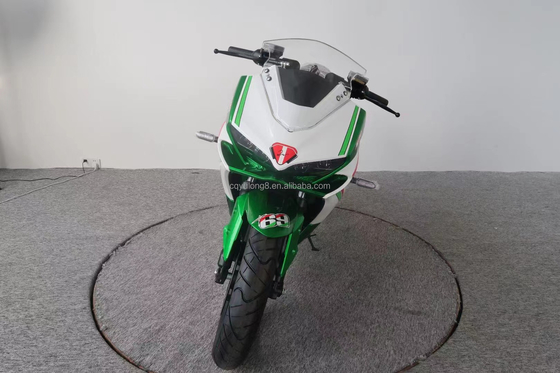 Charge maximale de 300 kg. Amenez votre conduite au niveau supérieur avec notre moto tout-terrain de 12 pouces.
