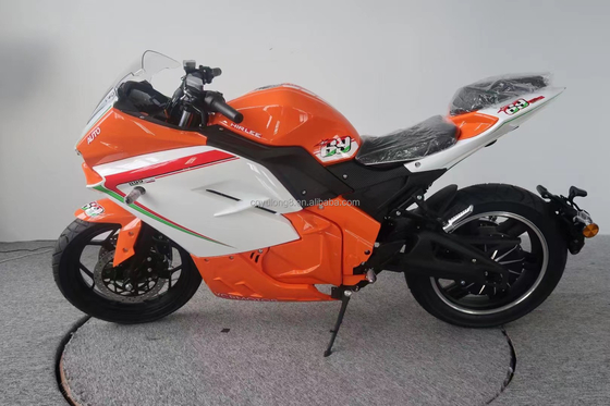 Motorcycle personnalisable de 10000W avec une charge maximale de 300 kg et une autonomie de 60 à 120 km en couleur classique