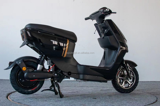 Vitesse 48V 2 roues vélo électrique pour la circulation urbaine et les employés de bureau Charge maximale 200kg