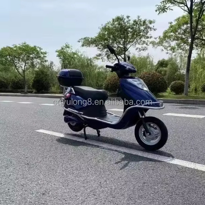 Véhicules électriques Max. Vitesse 40-60km/h Puissance du moteur 500W/1000W/1500W/2000W Moteur sans balai