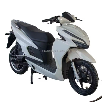 Scooter électrique à motoneige avec pneu de 17 pouces et batterie au lithium de 3000W 72V 30ah