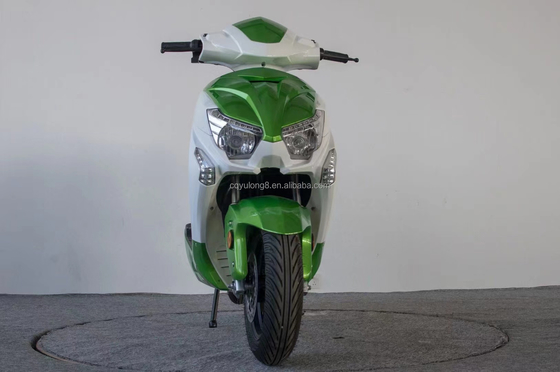 Les scooters électriques les plus populaires Les vélos scooters motocyclettes avec 800W de puissance et 60km/h de vitesse
